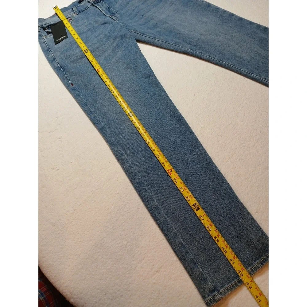 True Religion Geno Big T Flap Jeans Mens 34x32 NWT Light Pacific Wash Slim